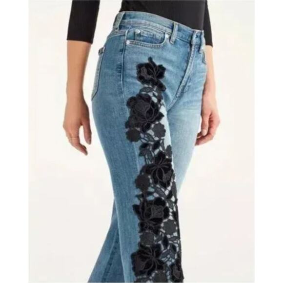 7 For All Mankind Cropped Alexa Jeans 26 Blue Denim Black Velvet Floral Appliqué - Picture 3 of 12